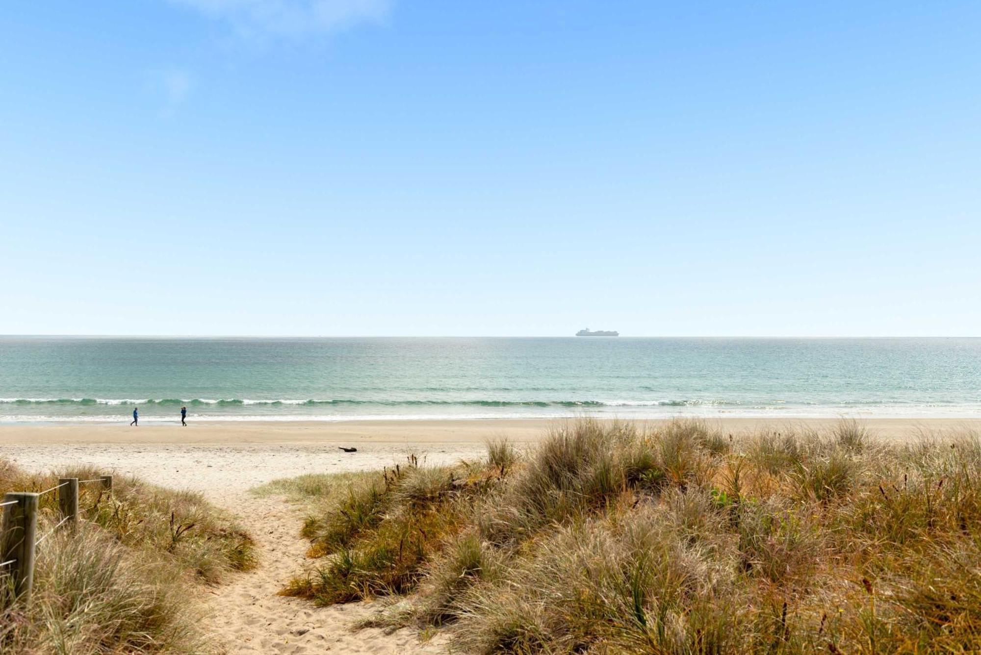 Beach Side Bliss - Oceanside Маунт-Маунгани Экстерьер фото